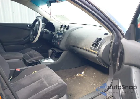 2009 Nissan Altima 2.5 S z USA, uszkodzony, nr VIN 1N4AL21E09N467460